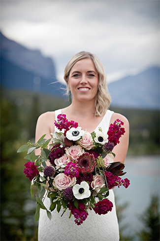 blue-lakes-floral-design - wedding bouquets, corsages, boutonnierres, centrepieces, arch decor, arrangements